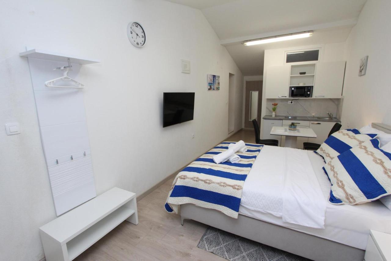 Studio Sunny Rovinj Exterior foto